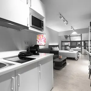 apt-modeco-nilie-hospitality-mgmt.hotelschalkidiki.net/